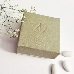 Μπομπονιέρα Κουτί